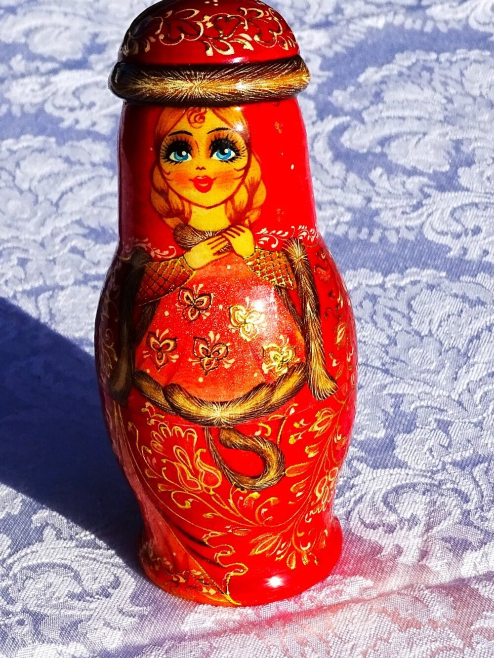 Russian Beautiful Pink and Gold Nesting Dolls